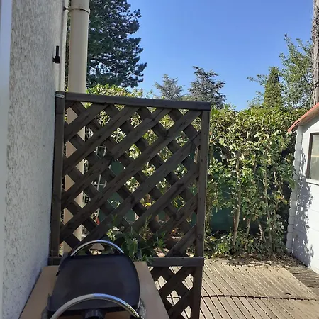 Дом отдыха Au Calme Climatise Et Piscine Exclusive A 3 Kms D Avignon *