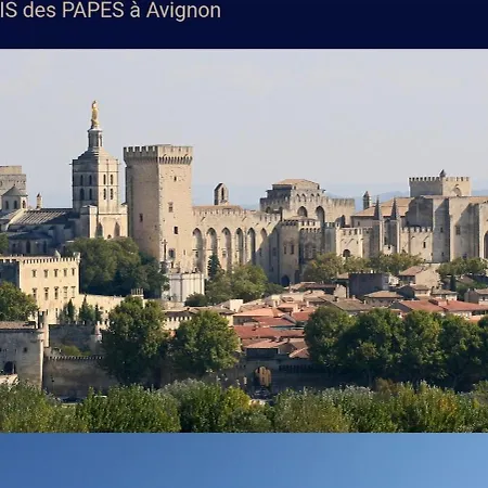 Au Calme Climatise Et Piscine Exclusive A 3 Kms D Avignon Σπίτι διακοπών